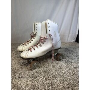 Vintage Official Roller Derby Skates White Leather Metal Wheels Womens Size 3